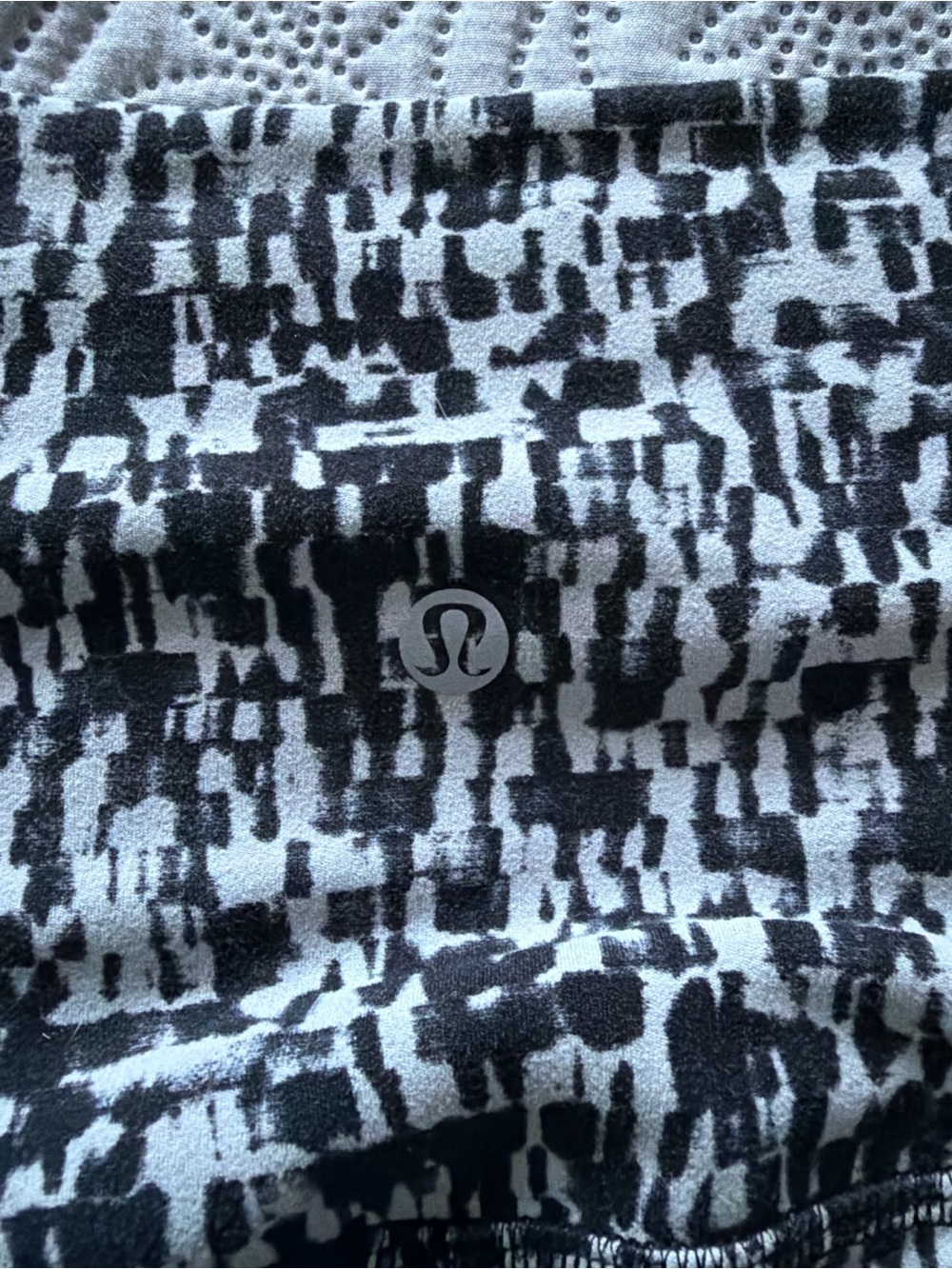 Lululemon black & White Patterned Women’s Performance Pants